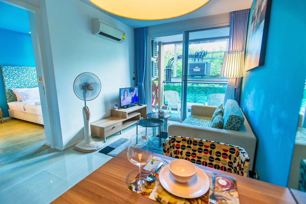 Atlantis Residence Pantai Jomtien Bagian luar foto