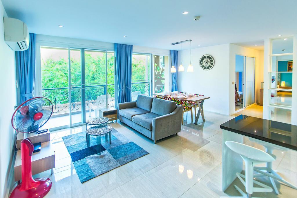 Atlantis Residence Pantai Jomtien Bagian luar foto