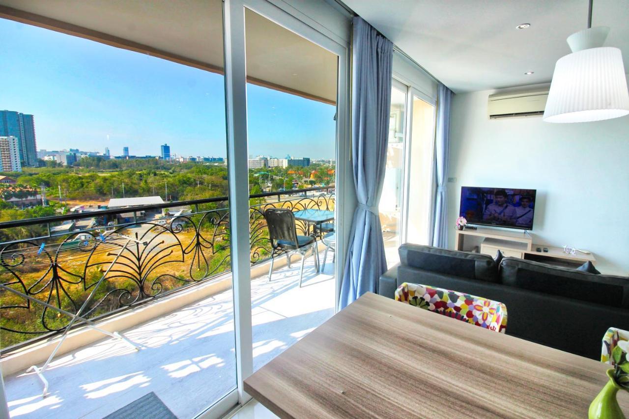 Atlantis Residence Pantai Jomtien Bagian luar foto